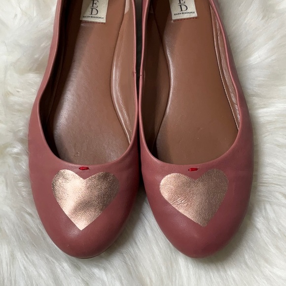 Ellen Degeneres Mauve Leather Flats Sz 8.5 W - Picture 2 of 8